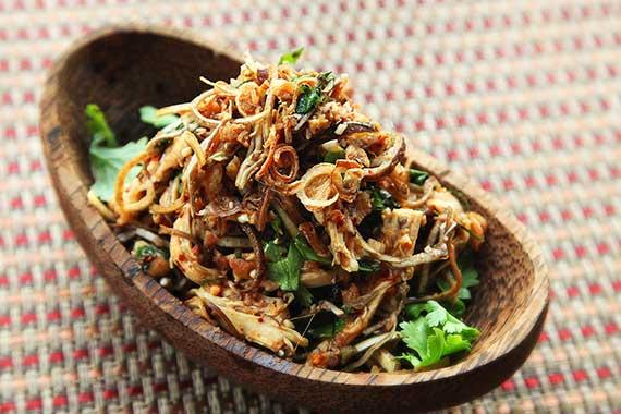 Chicken and banana inflorescence salad (for 3-4 people)