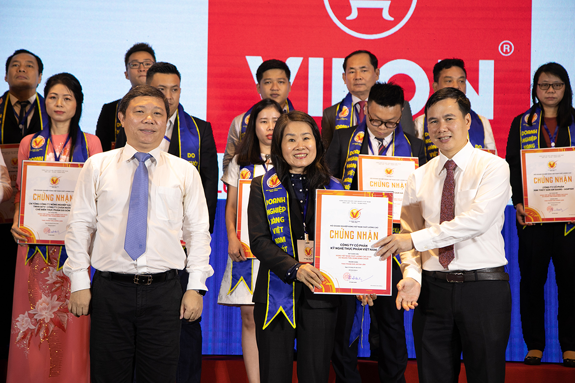 vifon-duoc-binh-chon-la-hvnclc-24-nam-lien